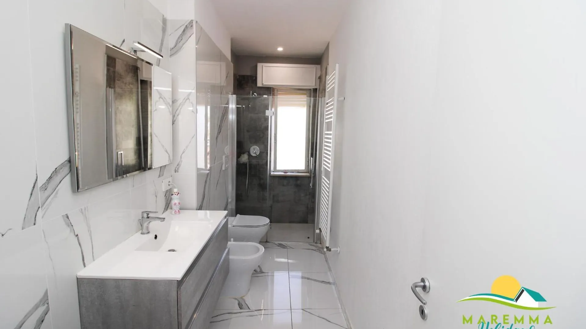 Maremma Holidays:Bicocchi Apartment Follonica