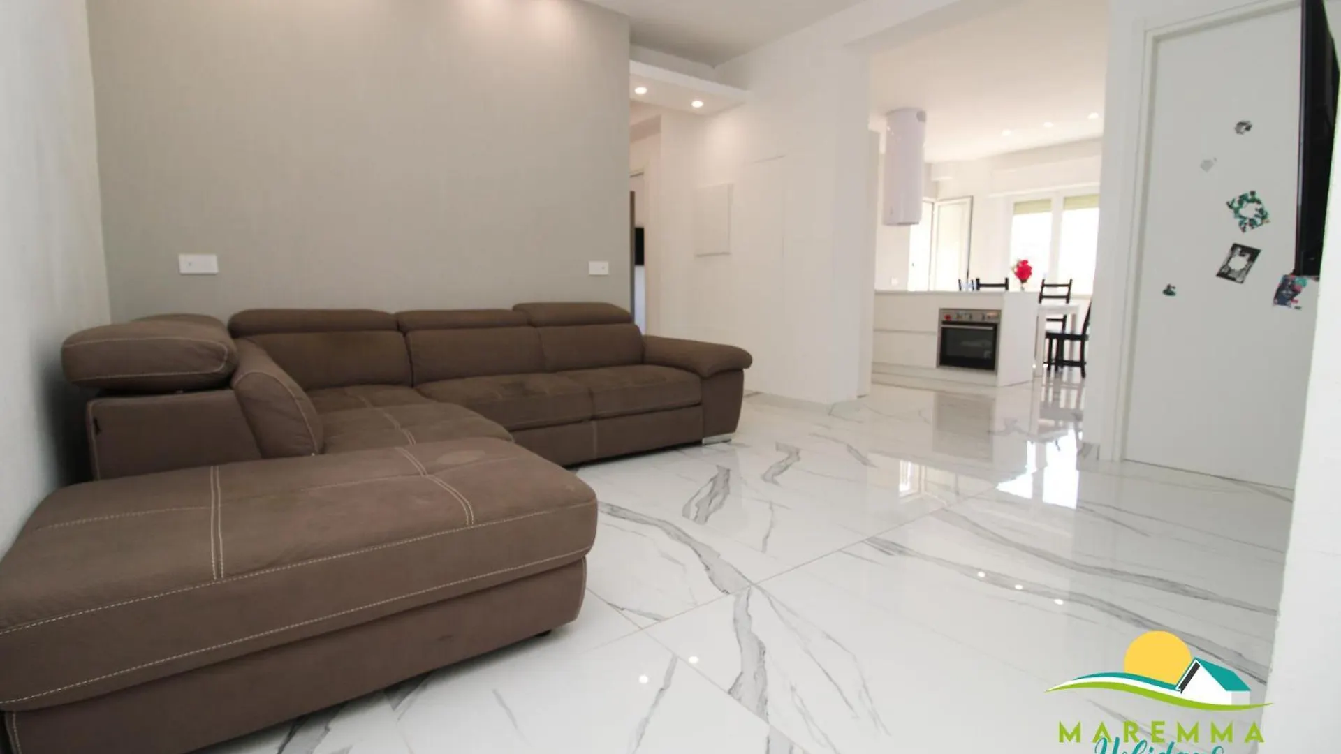 Maremma Holidays:Bicocchi Apartment Follonica