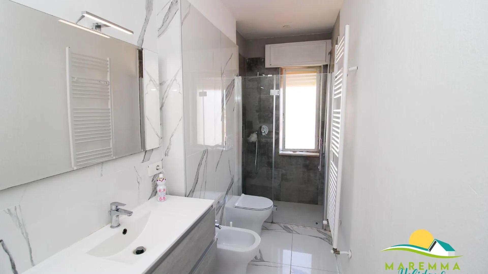 Maremma Holidays:Bicocchi Apartment Follonica